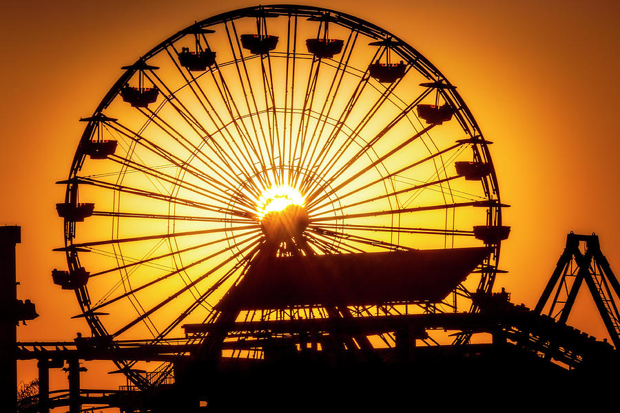 sunset-through-ferris-wheel-garry-gay